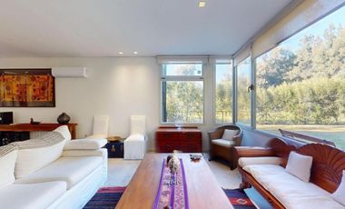 Casa en venta - 3 Dormitorios 3 Baños - Cochera - 1.673Mts2 - Club Miralagos