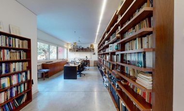 Casa en venta - 3 Dormitorios 3 Baños - Cochera - 1.673Mts2 - Club Miralagos