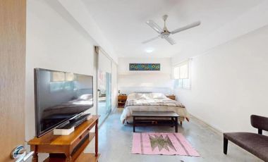 Casa en venta - 3 Dormitorios 3 Baños - Cochera - 1.673Mts2 - Club Miralagos