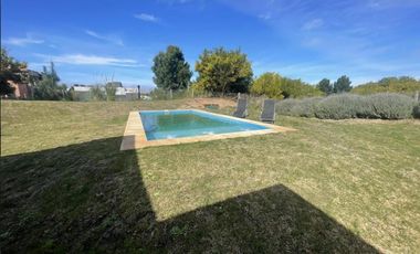 Casa en venta - 4 Dormitorios 3 Baños - Pinamar