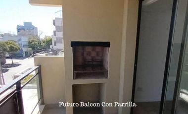 Departamento en pozo cde 3 amb con 2 baños y balcon con parrilla