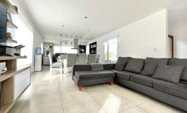 Casa en venta - 3 Dormitorios 1 Baño - Cochera - 1.050Mts2 - Chapadmalal