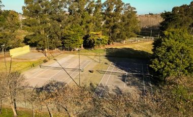 Casa en venta - 3 Dormitorios 1 Baño - Cochera - 1.050Mts2 - Chapadmalal