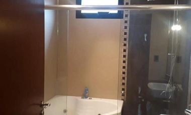 Casa en venta - 3 Dormitorios 2 Baños - 360mts2 - Quilmes