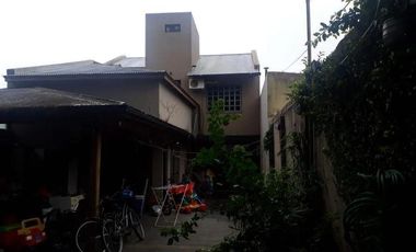 Casa en venta - 3 Dormitorios 2 Baños - 360mts2 - Quilmes