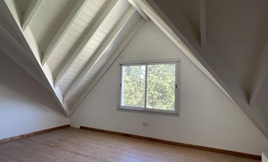 Casa tipo Triplex en Las Margaritas Village - Pilar