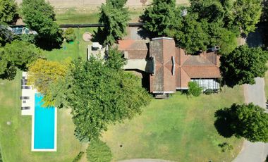 Casa tipo Triplex en Las Margaritas Village - Pilar