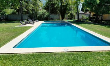 Casa tipo Triplex en Las Margaritas Village - Pilar