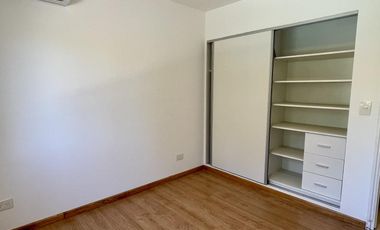 Casa tipo Triplex en Las Margaritas Village - Pilar