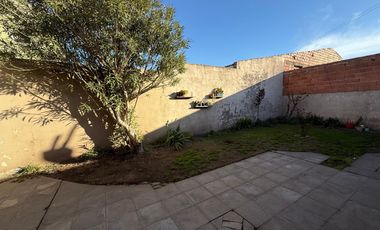 Vivienda En General Madariaga 180 m2