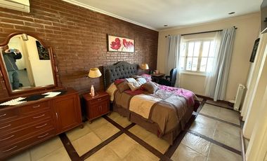 Vivienda En General Madariaga 180 m2