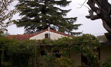 Casa en venta - 3 Dormitorios 2 Baños - 666Mts2 - Magdalena