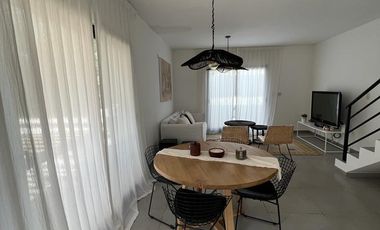 Departamento Duplex 3 ambientes en Barrio Altos del Encuentro en Pacheco