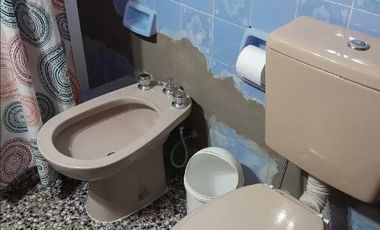 Casa en venta - 2 Dormitorios 2 Baños - Cochera - 448Mts2 - Punta Lara