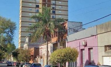 Departamento en venta - 2 Dormitorios 1 Baño - 60 mts2 - Zarate