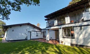 Casa en venta en Yerba Buena, Sarmiento al 1100