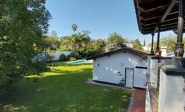 Casa en venta en Yerba Buena, Sarmiento al 1100