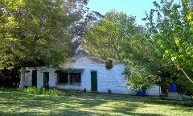 Quinta en venta - 5 Dormitorios 3 Baños - Sierra de Los Padres