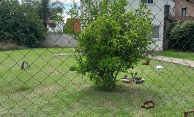 Casa en venta - 3 Dormitorios 2 Baños - Cocheras - 600Mts2 - Del Viso