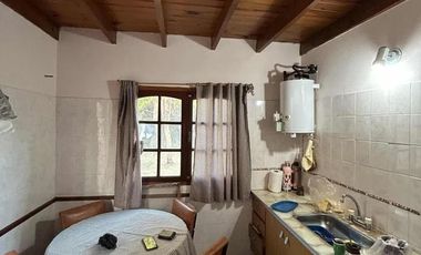 Casa en venta - 4 Dormitorios 2 Baños - Santa Clara del Mar