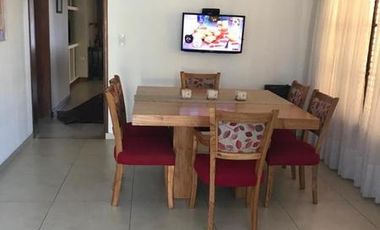 CASA EN VENTA EN BURZACO