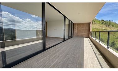 Casa en venta en unidad cerrada en Sajonia sector túnel de oriente