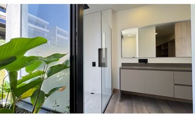 Casa en venta en unidad cerrada en Sajonia sector túnel de oriente