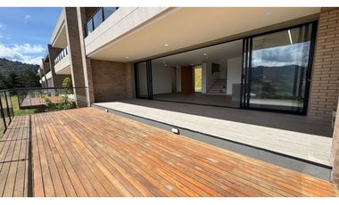 Casa en venta en unidad cerrada en Sajonia sector túnel de oriente