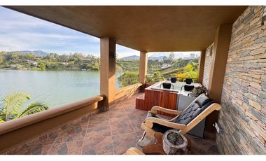 Finca para la venta tipo resort Peñol-Guatapé