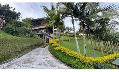 Finca para la venta tipo resort Peñol-Guatapé