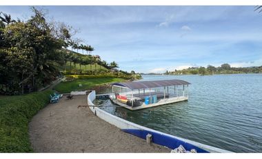 Finca para la venta tipo resort Peñol-Guatapé