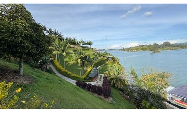 Finca para la venta tipo resort Peñol-Guatapé