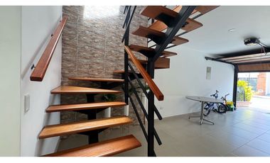 Casa en venta amoblada en unidad abierta en la ceja sector viva