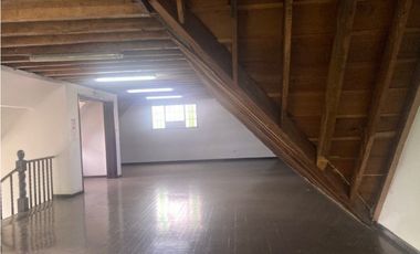 ARRIENDO EXCELENTE CASA CONSERVACION 1288m2 NOGAL