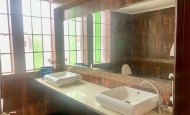 ARRIENDO EXCELENTE CASA CONSERVACION 1288m2 NOGAL