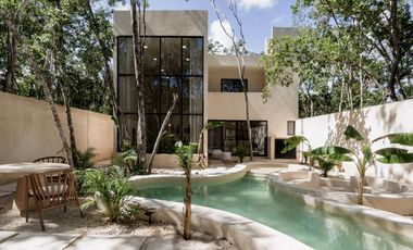 VILLA DE 4 HABITACIONES CON ALBERCA PRIVADA EN TULUM. GYM, FOGATERO. ENTREGA INMEDIATA.