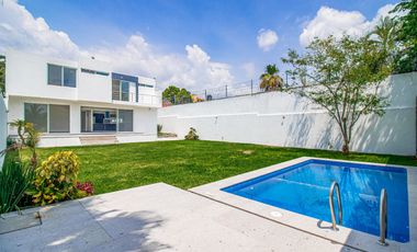 Casa en Fraccionamiento en Brisas Temixco - M2AI-892-Fr