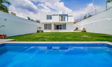 Casa en Fraccionamiento en Brisas Temixco - M2AI-892-Fr