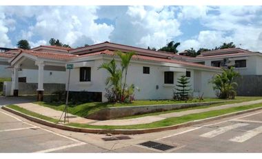 ALQUILO CASA EN ARRAIJAN ECO GRADEN 3R