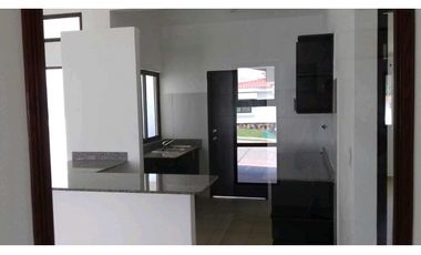 ALQUILO CASA EN ARRAIJAN ECO GRADEN 3R