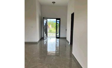 EN VENTA.CASA.3HAB Y GARITA DE SEGURIDAD BOQUETE