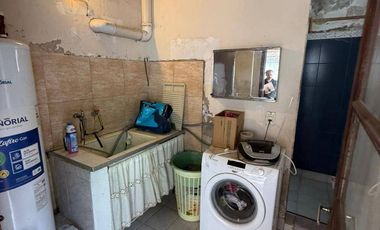 Casa con departamento independiente en venta, 125 entre 60 y 61 Berisso