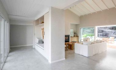 Venta Casa Costa Esmeralda Marítimo III