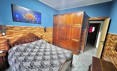 Venta Casa 4 ambientes en Quilmes Oeste