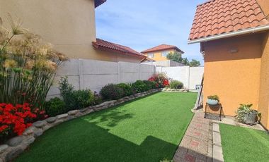 Casa en Arriendo en Amoblada, Las Pircas Oriente, Machali