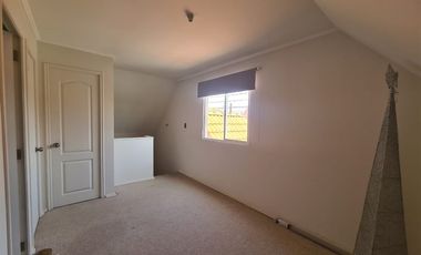 Casa en Arriendo en Amoblada, Las Pircas Oriente, Machali