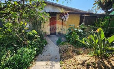 ¡Casa ideal en La Cisterna, amplio patio!