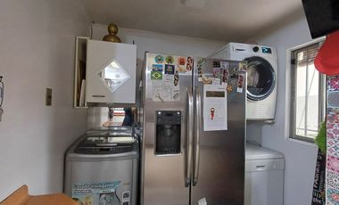 Casa Amplio terreno, luminosa, jardín y Piscina