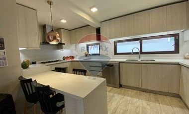 Amplia y luminosa casa en Peñalolén