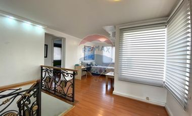 Amplia y luminosa casa en Peñalolén